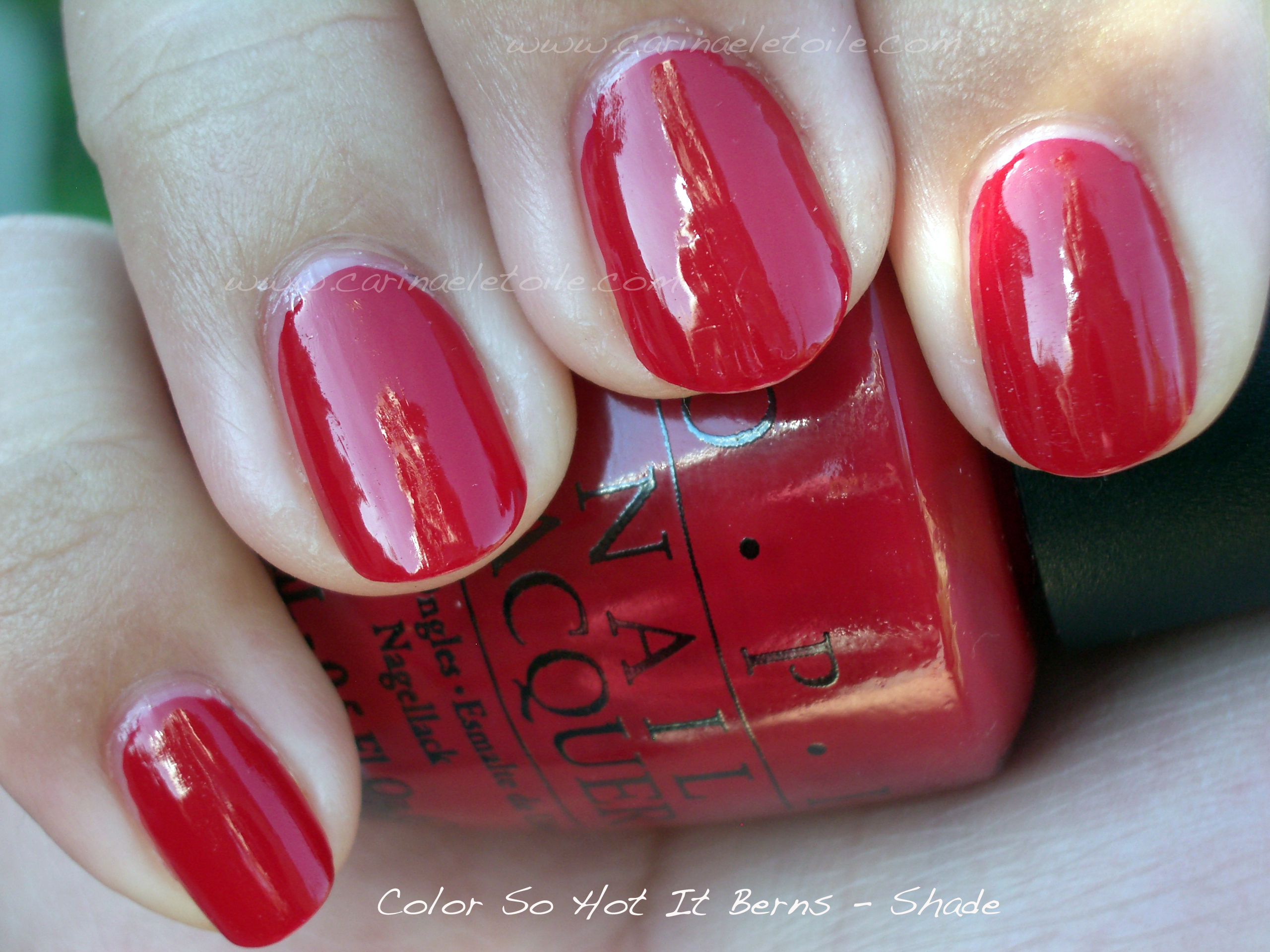OPI Color So Hot It Berns Shade www.carinaeletoile.com