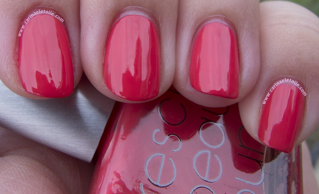 Rescue Beauty Lounge Coral